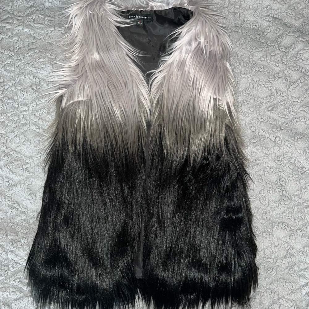 Faux Fur Grey and Black Ombré vest